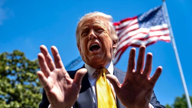 Iran, Trump blocca l'azione militare: “Era in preparazione, ora avviamo i negoziati”. La sospensione arriva dai Paesi del Golfo. 2