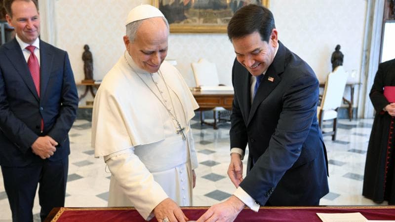 "Le critiche del presidente nei confronti del Papa stanno influenzando il sostegno degli elettori di fede cattolica." 3