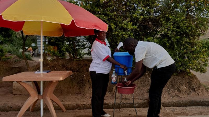 L'Oms: "Ebola si diffonde con maggiore rapidità". Verifiche per i viaggiatori in arrivo in Italia. 3