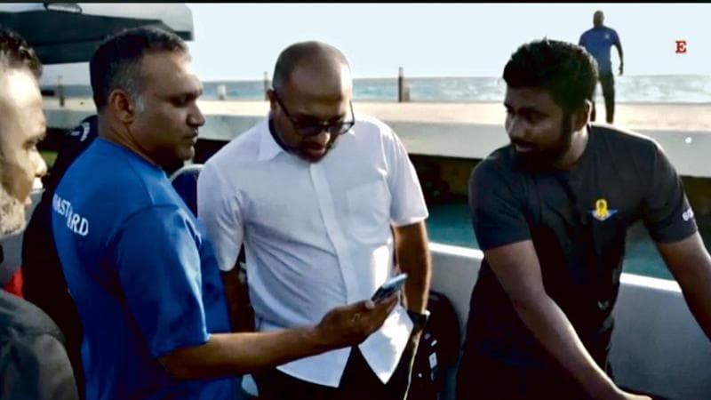 Maldive, un sub della Marina perde la vita durante il recupero dei corpi. 2