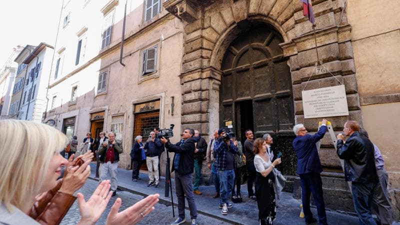 “Pannella, un simbolo di casa”. Il pubblico ministero, esponenti politici e amici commemorano il “colosso” dei radicali deceduto dieci anni fa. 2
