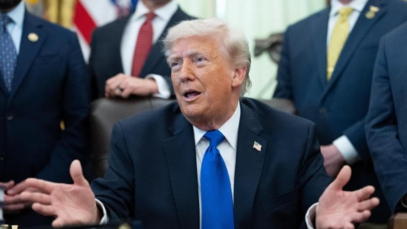 Piani di attacco pronti sul tavolo di Trump, mentre a Teheran viene attivata la difesa aerea. Khamenei: “Sarete sommersi” 2