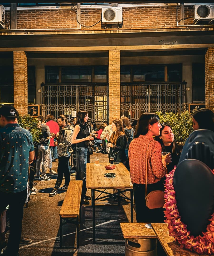 Road Session, musica tra i tavoli, accompagnata da birra e concerti 1