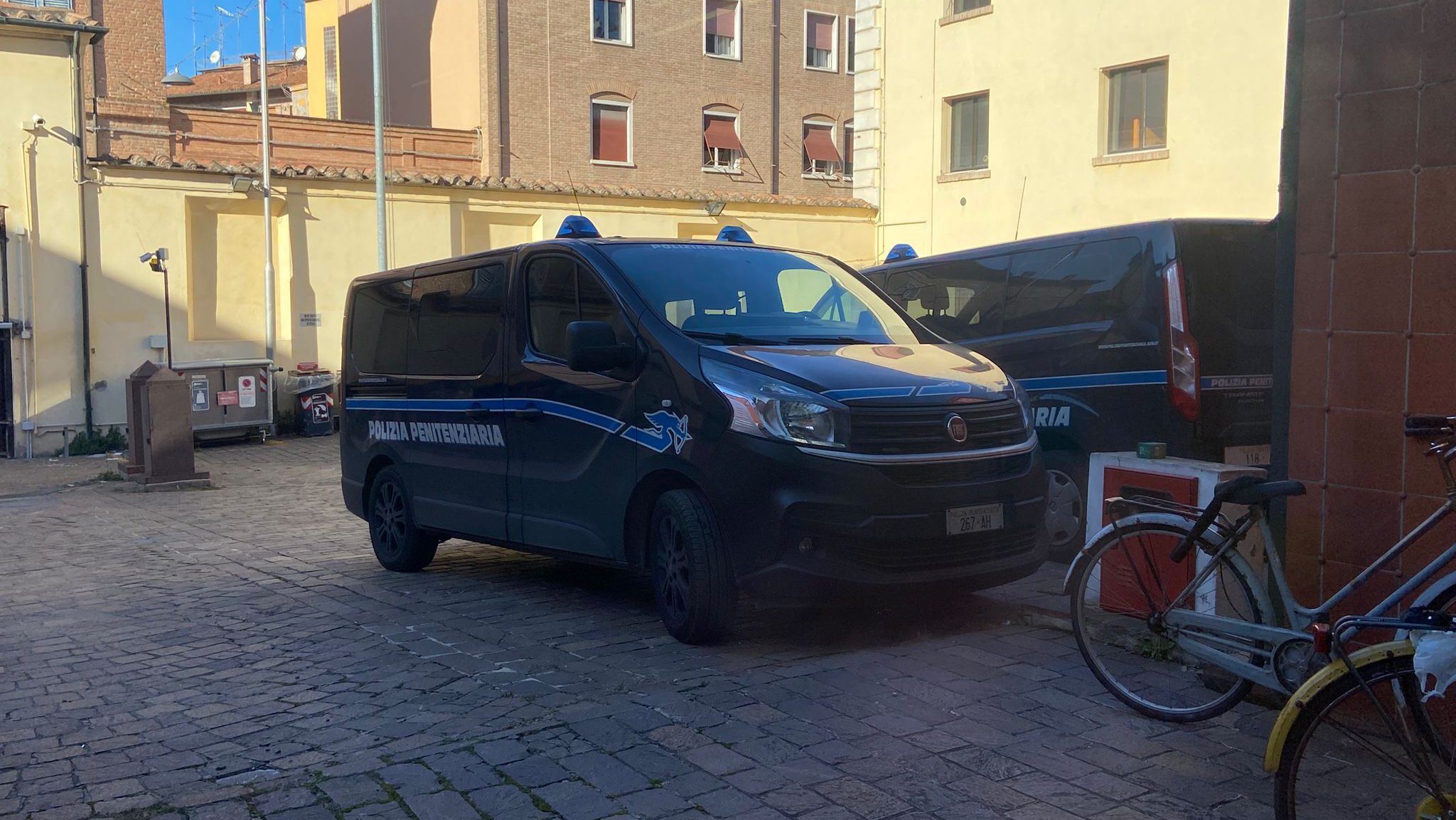 Sostanze stupefacenti in prigione. Silenzi e "non ricordo" da parte del detenuto-testimone: atti inviati alla Procura per testimonianza falsa. 1