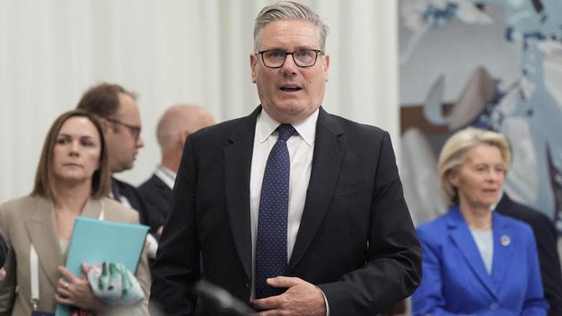 Starmer: “Accedere al fondo europeo da 90 miliardi per l’Ucraina sarebbe vantaggioso anche per il Regno Unito” 2