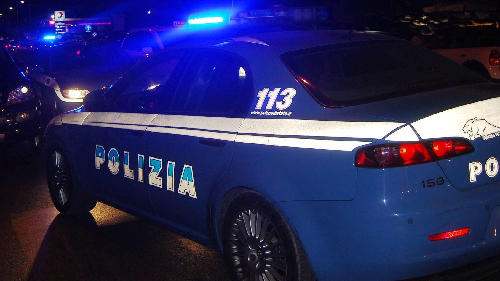 Abusi sessuali dopo l'evento musicale in Piazza Ariostea 1