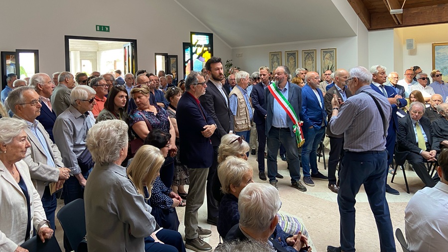 Funerali di Soffritti. La giornata di lutto per il Duca Rosso. Funerali di Soffritti. La giornata di lutto per il Duca Rosso. 23