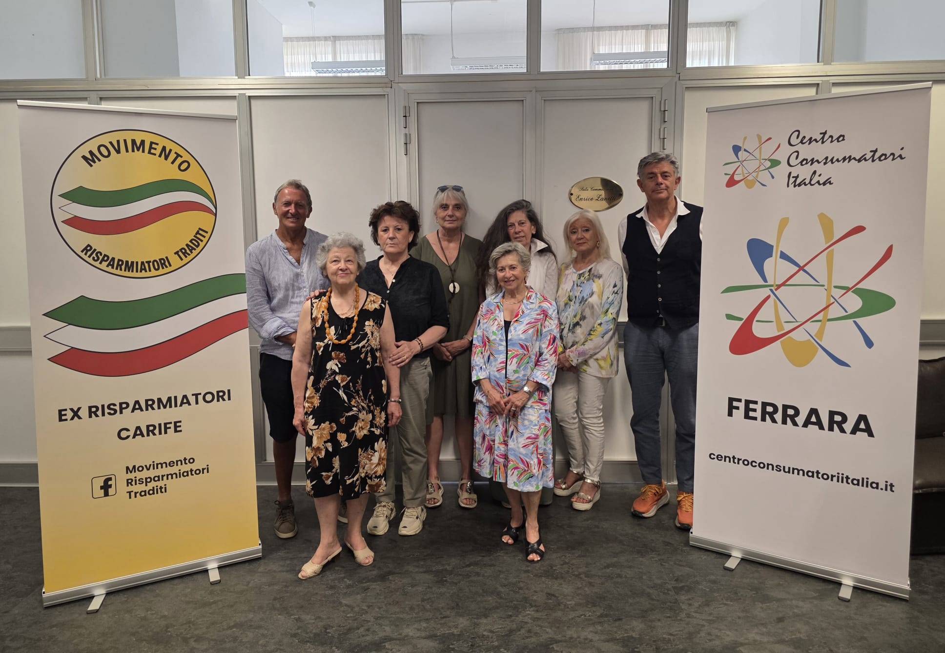Protezione del risparmio: a Ferrara attivato un sportello fisso per i precedenti clienti Carife. 1
