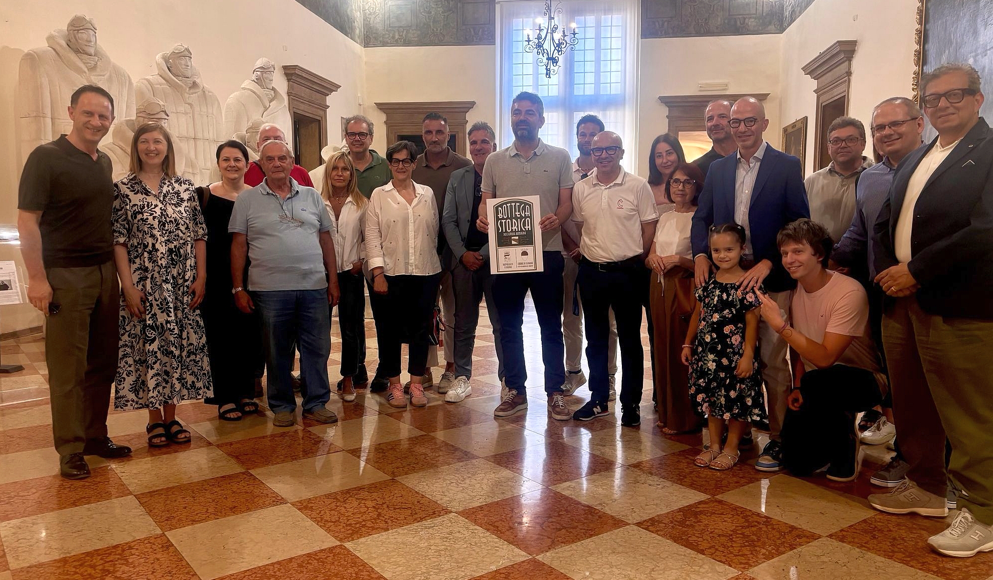 Tradizione e modernità: le Botteghe Storiche di Ferrara si trasformano in digitali. 1