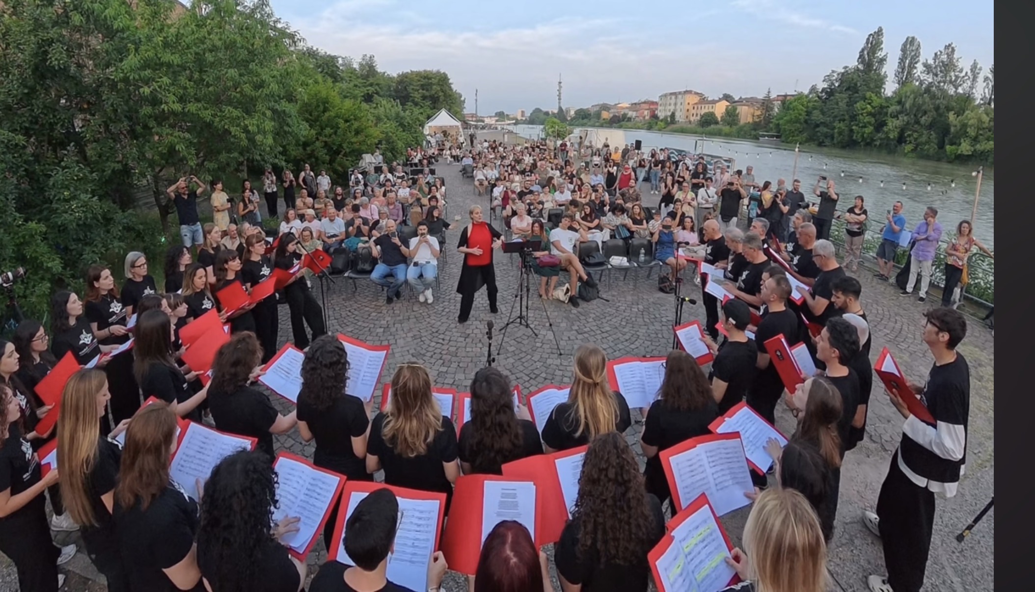Un Flusso di Melodie: tre serate di esibizioni per la Scuola di Musica Moderna 1