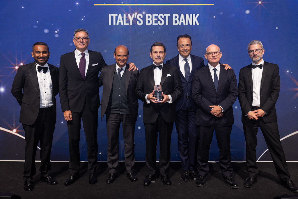 Bper si aggiudica il titolo di Miglior Banca Italiana agli Euromoney Awards for Excellence 2026. 1