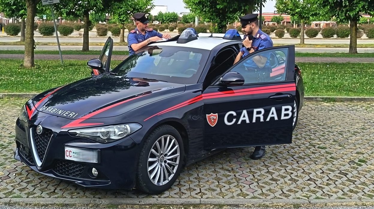 Furgone derubato durante la pausa degli operai: bottino di 5mila euro. 1