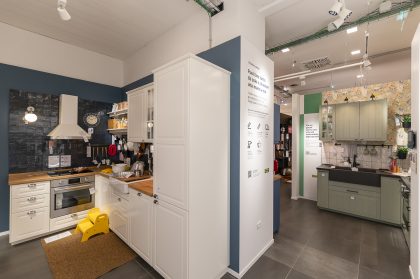 Ikea apre il suo primo punto di pianificazione e ordinazione a Ferrara, situato nel Centro commerciale “Le Mura”. 2