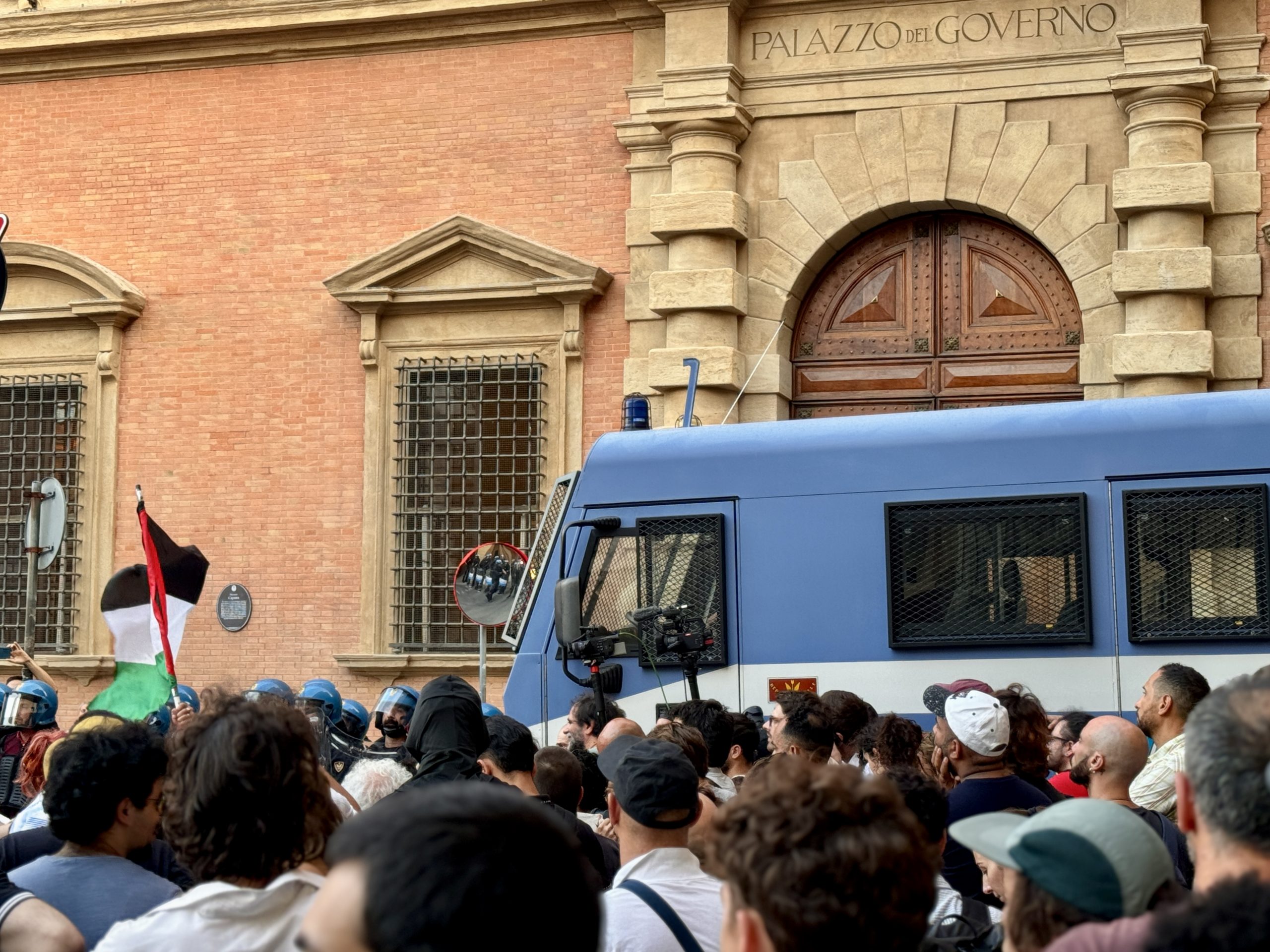 Il Coisp si oppone al minuto di silenzio per Fakir a Ferrara: “Strumentalizzazione politica” 1