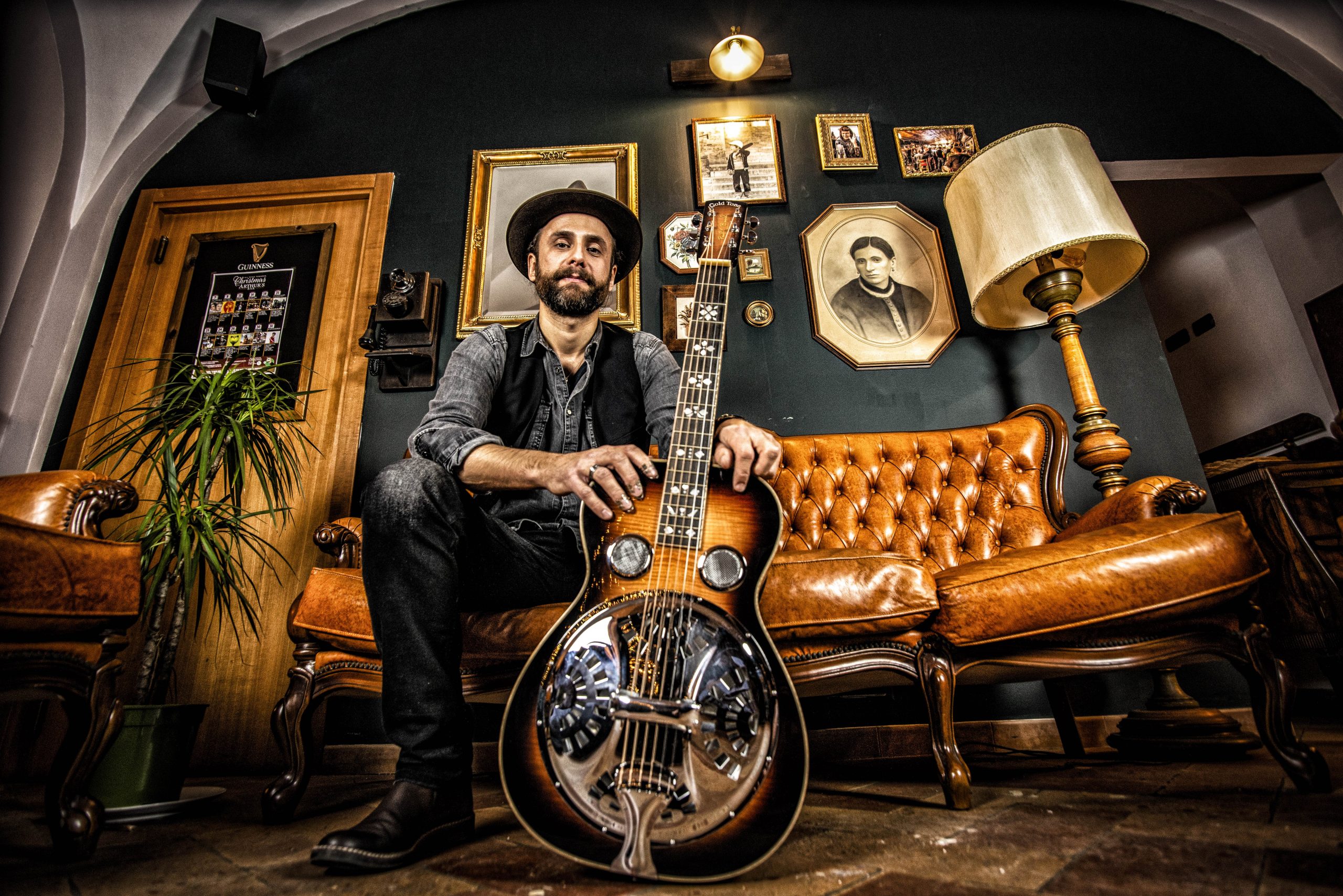 "Il Molo Wunderkammer ospita il concerto finale di 'Un Fiume di Musica' con Enrico Cipollini e The Skyhorses" 1