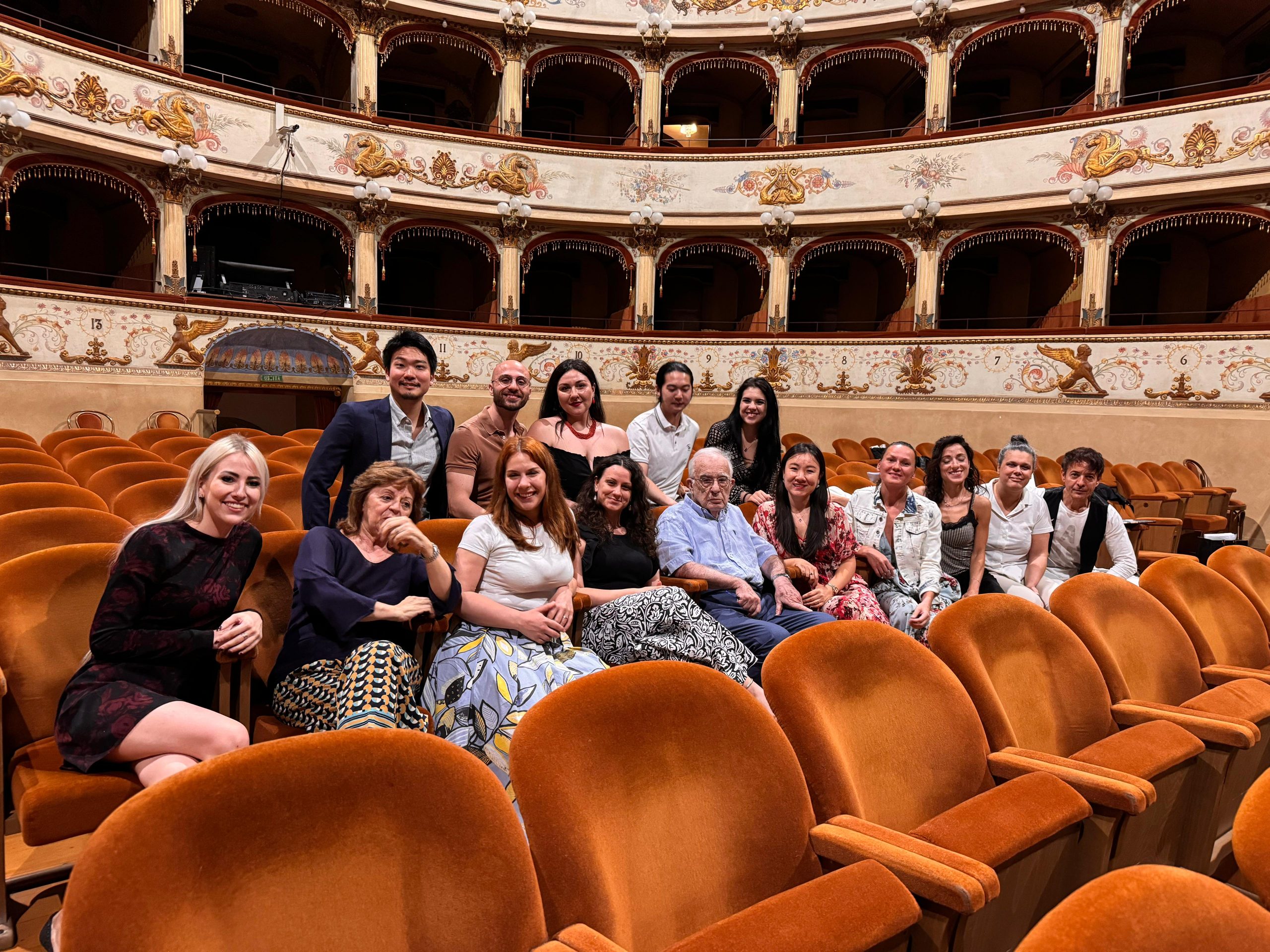 Il Teatro Comunale di Ferrara cerca nuovi talenti vocali per la sua prossima produzione operistica. 1