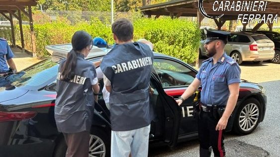 “Riponi i gioielli in un sacchetto”: la persona derubata contatta i veri carabinieri, arrestato il truffatore. 1
