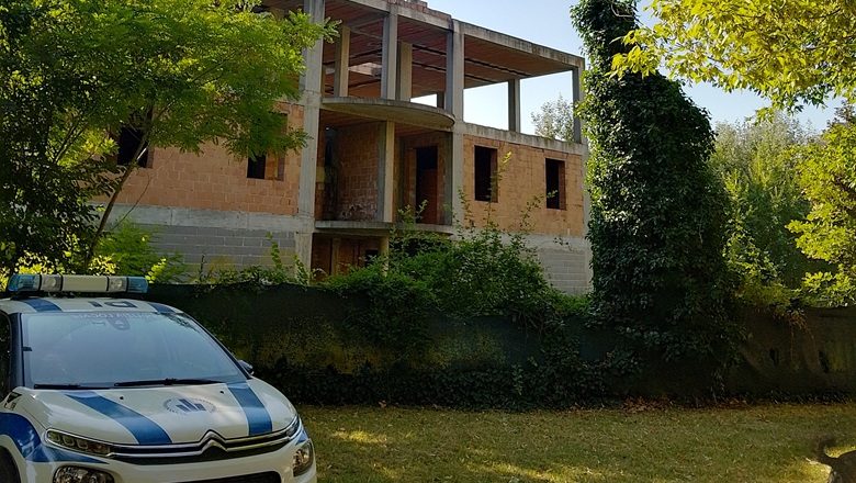 Sei segnalazioni per i trasgressori di via Franceschini. 1