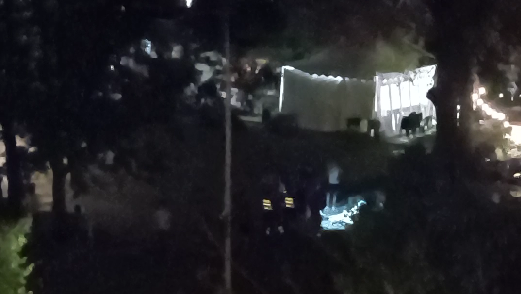 Tensione in Darsena: lancio di sedie e tavolini e una rissa (VIDEO) 3