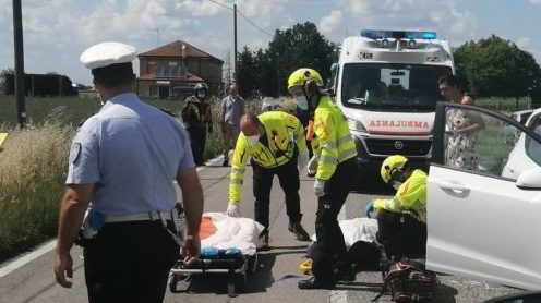 Frontale tra auto e moto a Torre Fossa, grave un 38enne Incidente stradale a Torre Fossa: grave un 38enne in un frontale tra auto e moto 1