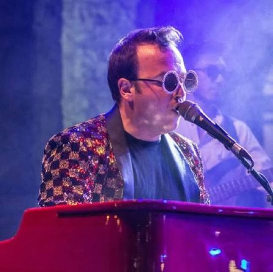 Luca Guaraldi presenta la sua “Grande Notte del Rock and Roll” al Just Prestige. 1