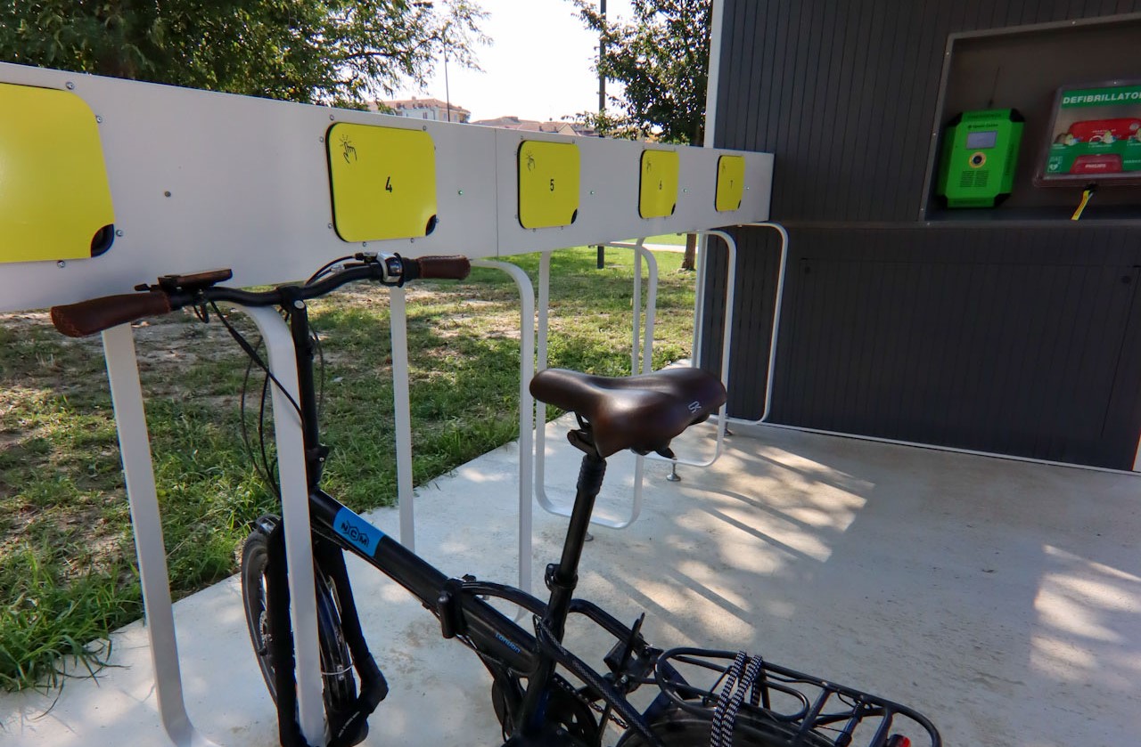 Monopattini e biciclette elettriche nelle zone periferiche, il M5S richiede maggiore trasparenza sulla Bicipolitana. 1