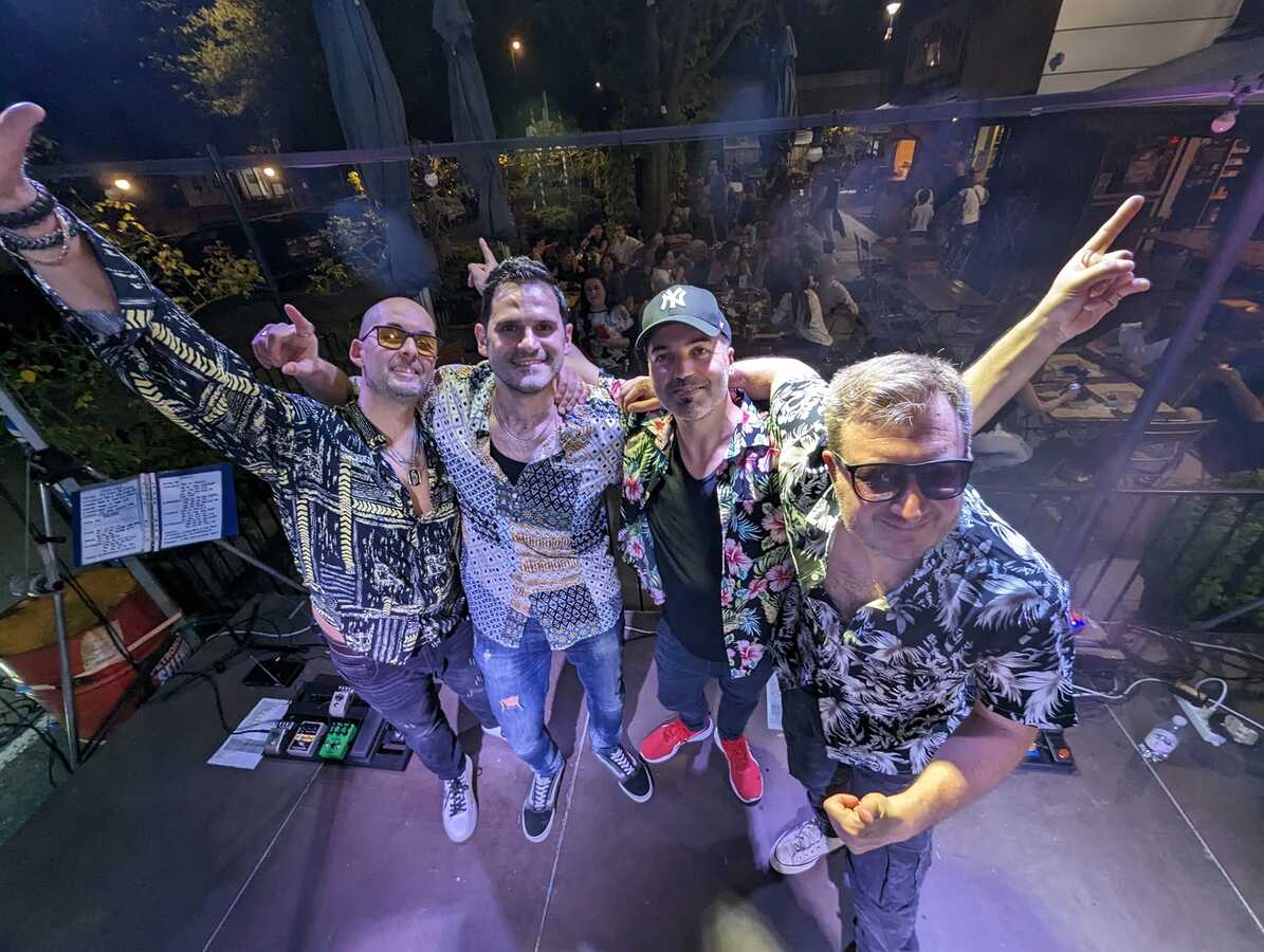 Play Max al Just Prestige: una serata dedicata agli 883 per “Rock the Beach” 1
