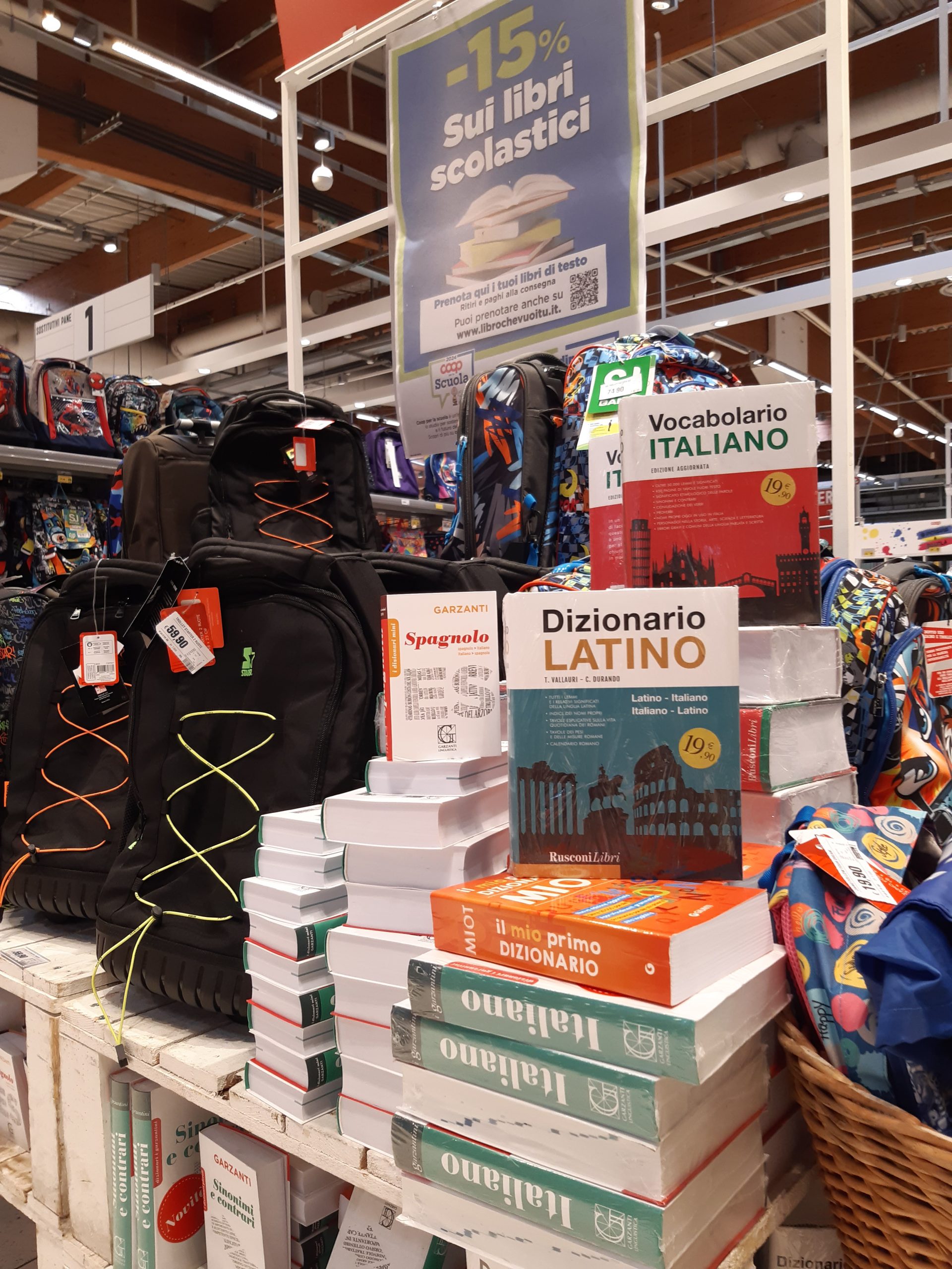 Ritorno a scuola e libri di testo: nel 2025 si prevede un ordine di quasi un milione di volumi tramite Coop Alleanza 3.0. 1