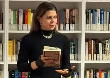 Alla Luppi appuntamento con la scrittrice Giovanna Maccari Giovanna Maccari presenta il noir "C-rush" alla biblioteca Luppi 1