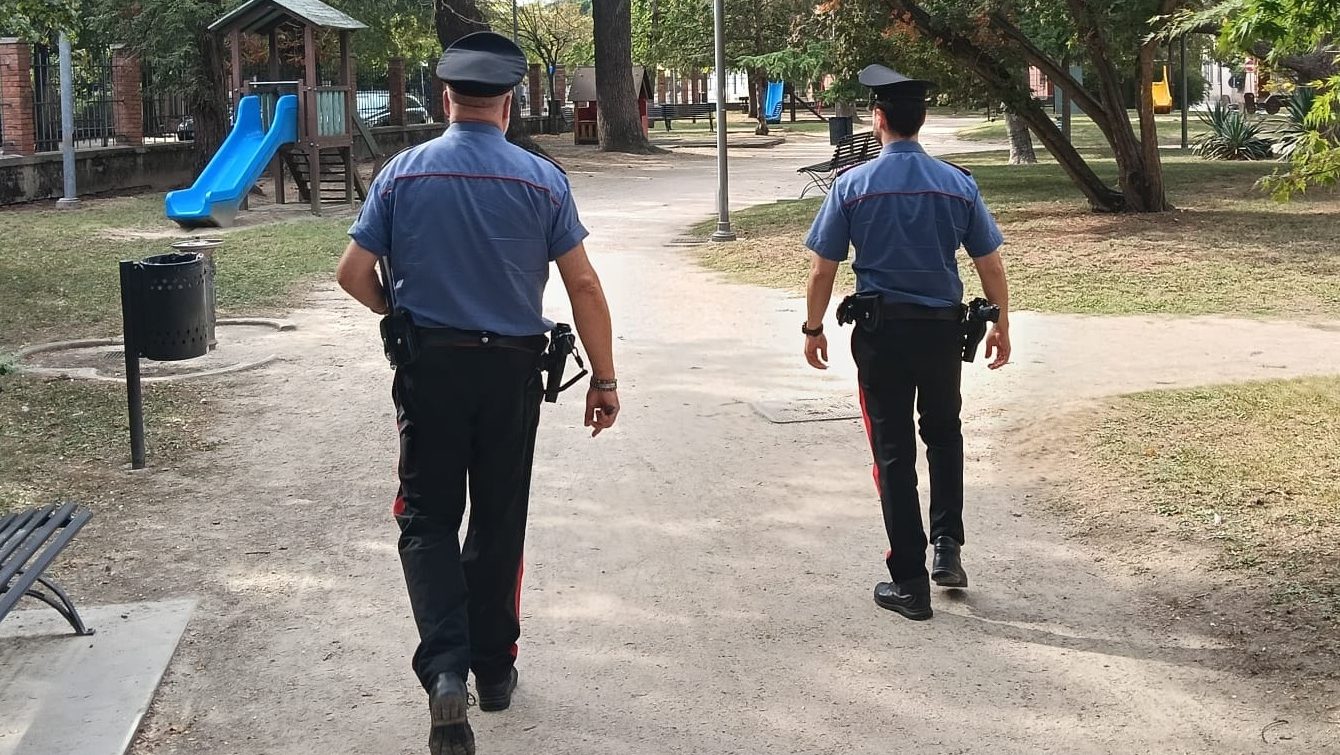 Atti osceni in un parco vicino alle scuole, arrestato un 40enne Atti osceni in un parco vicino alle scuole, arrestato un quarantenne ad Argenta 1