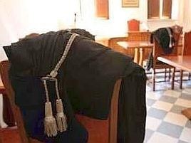 Avvocati intercettati in carcere, la Camera Penale proclama l'astensione Camera Penale: astensione dalle udienze dal 23 al 29 settembre per le intercettazioni in carcere 1