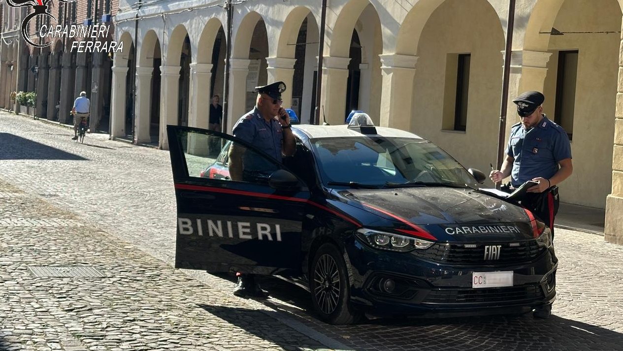 Foglio di via per quattro anni, ma torna a Cento: denunciato 1