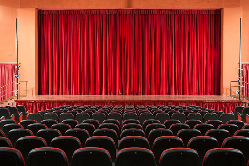 Tutti i nomi della nuova stagione dei Fluttuanti Teatro dei Fluttuanti, presentato il cartellone 2026/27: da Iva Zanicchi a Umberto Galimberti 1