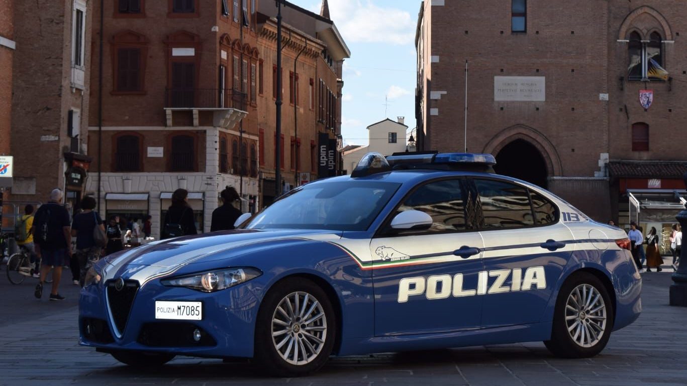 Ebbrezza in centro a Ferrara: uno espulso e uno con daspo urbano 1