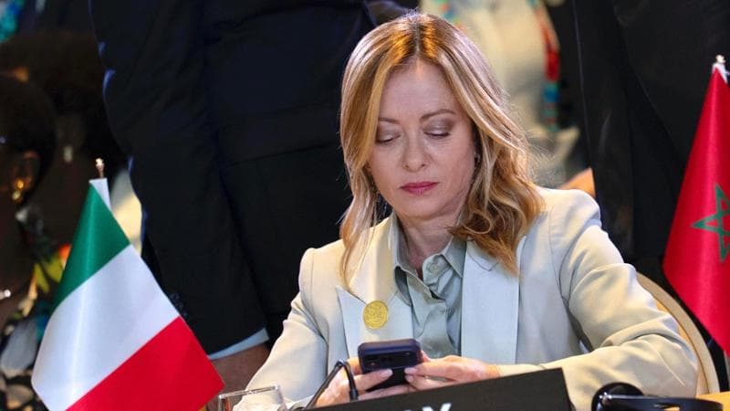 Trump, virata di Meloni: ora si schiera con la Ue a difesa della Danimarca 1